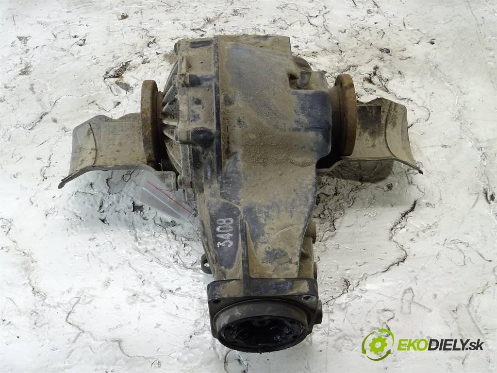 Audi A8 D3  2003 275KM QUATTRO SEDAN 4D 4.0TDI V8 275KM 02-09 4000 Most zad ,diferenciál  (Zadné)