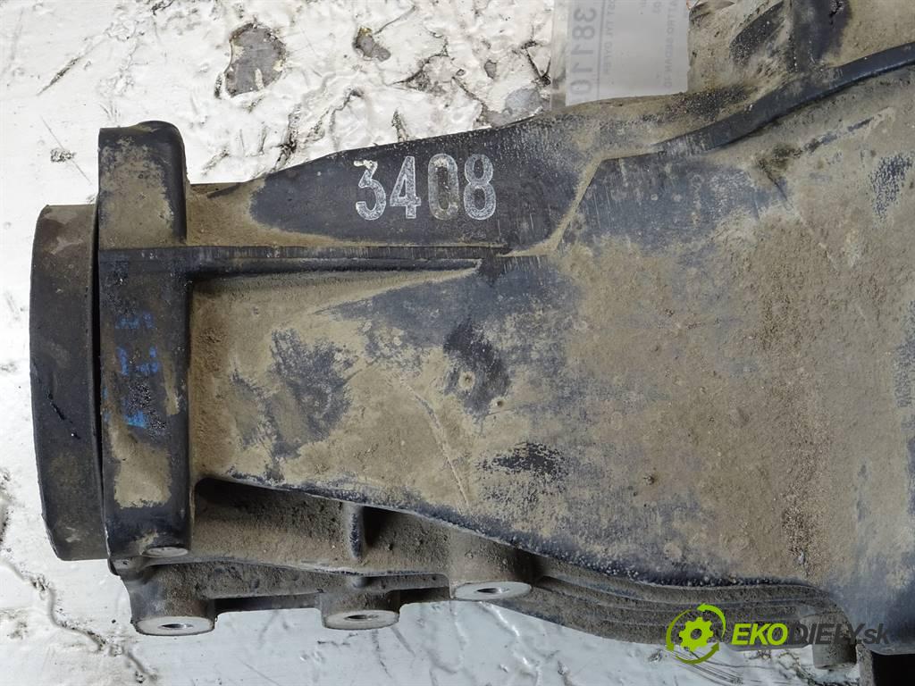 Audi A8 D3  2003 275KM QUATTRO SEDAN 4D 4.0TDI V8 275KM 02-09 4000 Most zad ,diferenciál  (Zadné)