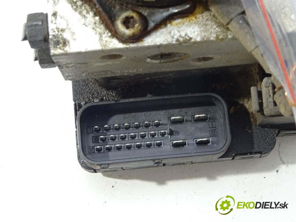 Volkswagen Polo III 6N2 FL  2000 37 kW HATCHBACK 3D 1.0B 50KM 99-01 1000 Pumpa ABS 6X0907379B (Pumpy ABS)