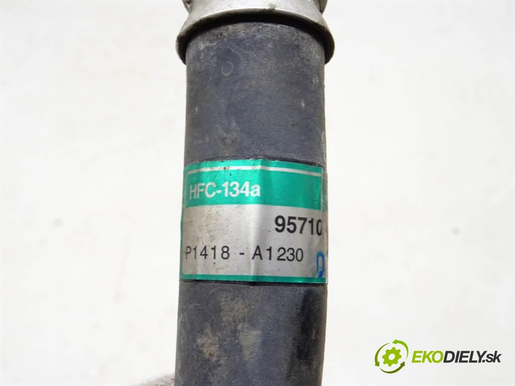 Suzuki Swift III Mk6    LIFT HATCHBACK 5D 1.3DDIS 75KM 05-10  rúrka klimatizácie 95710-62JB0 (Rúrky klimatizácie)