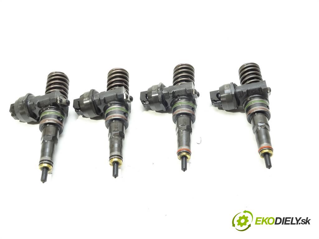 Seat Ibiza III 6L  2003 96KW HATCHBACK 3D 1.9TDI 131KM 02-08 1900 vstrekovače 0414720039 (Vstrekovače)