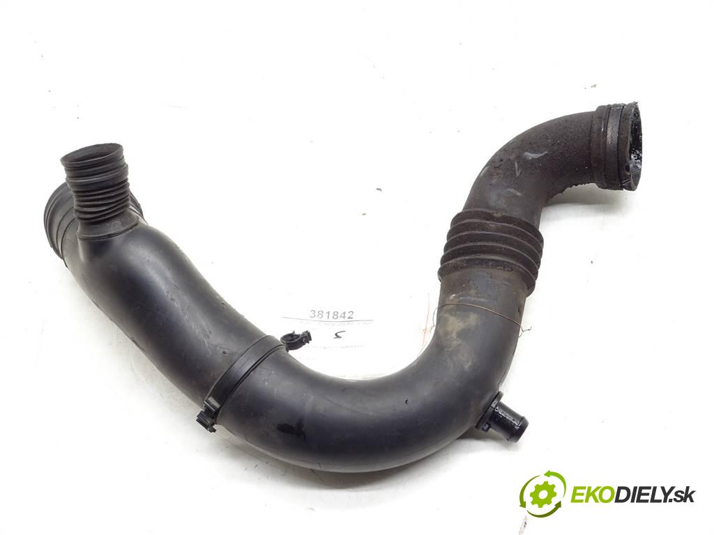 Alfa Romeo 159    KOMBI 5D 1.9JTDM 150KM 04-11  Rúra hadice trubka vzduchu 51770153 (Hadice chlazení vzduchu)