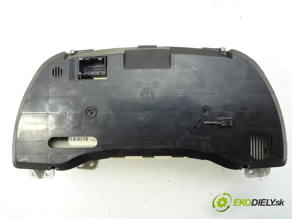 Fiat Punto II FL  2004 44 kW HATCHBACK 5D 1.2B 60KM 03-11 1200 Prístrojovka 51723729 (Prístrojové dosky, displeje)