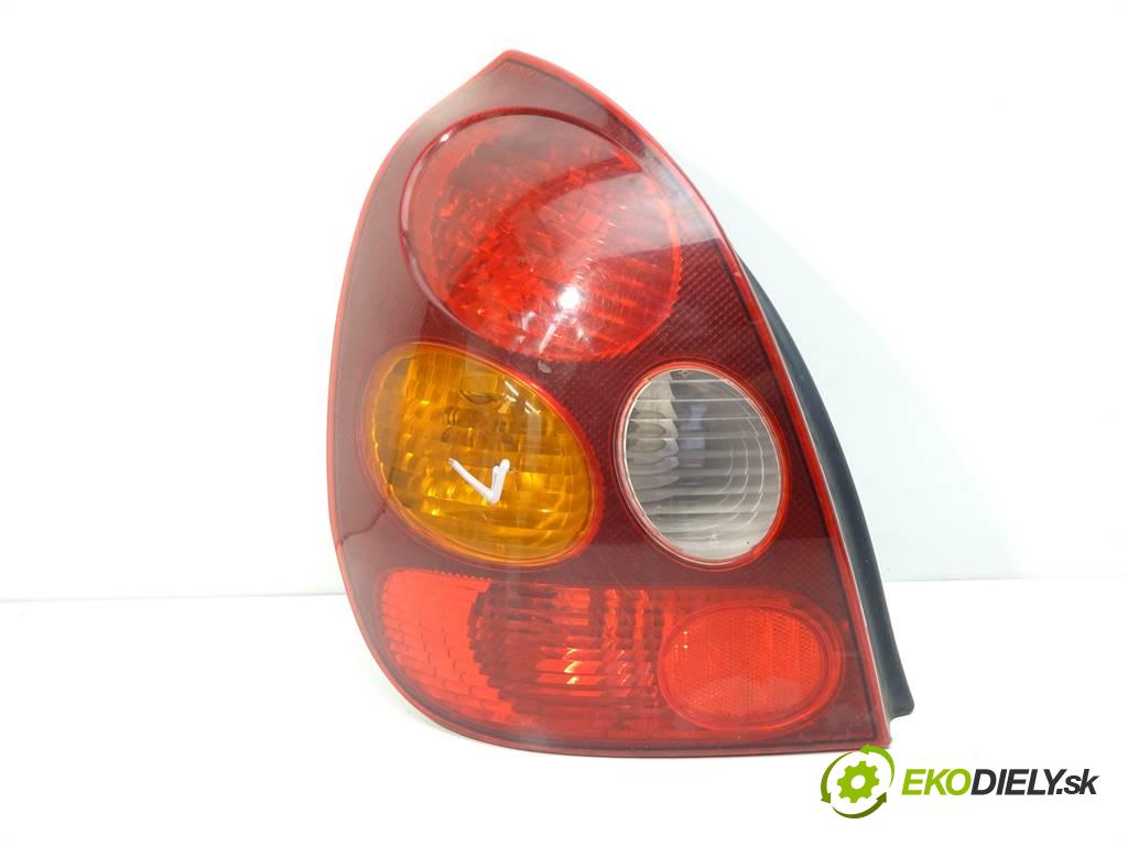 Toyota Corolla E11 LIFT  2000 51KW HATCHBACK 3D 1.9D 70KM 99-02 1867 Svetlo zad ľavá strana  (Ostatné)