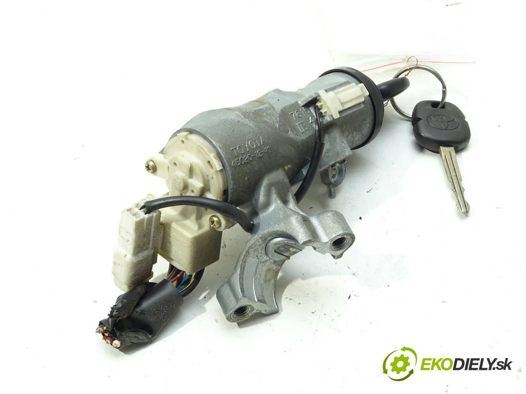 Toyota Corolla E11 LIFT  2000 51KW HATCHBACK 3D 1.9D 70KM 99-02 1867 spinačka 45020-12-11 (Spínacie skrinky a kľúče)