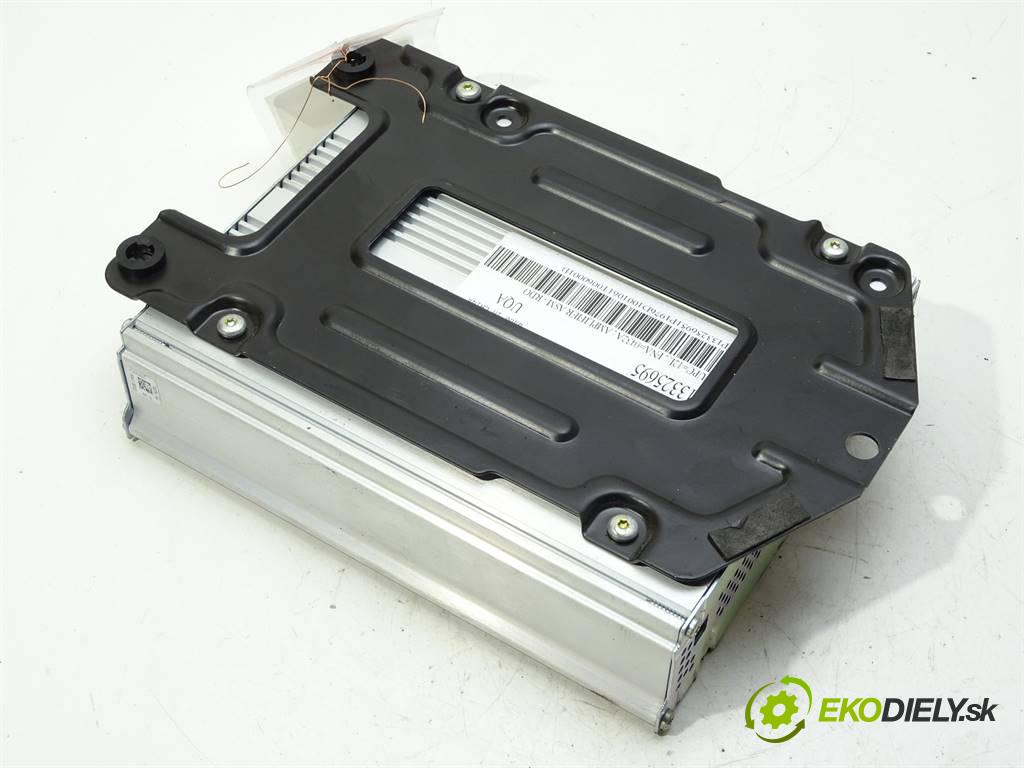 Opel Insignia    KOMBI 2.0CDTI 160KM 08-13  Zosilňovač 13325695 (Zosilňovače)