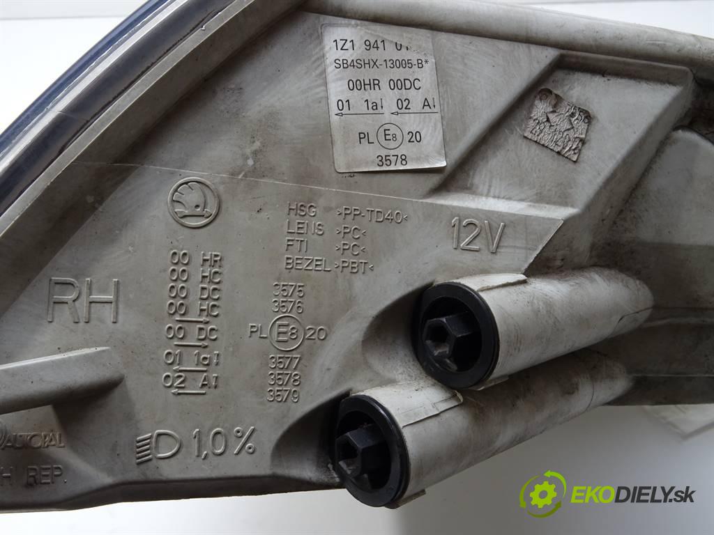 Skoda Octavia II  2005 100 kW LIFTBACK 5D 2.0TDI 140KM 04-08 2000 světlomet pravý