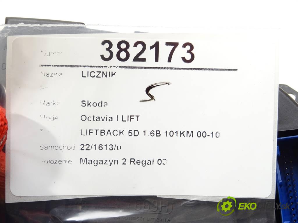 Skoda Octavia I LIFT  2002 74 kW LIFTBACK 5D 1.6B 101KM 00-10 1600 Prístrojovka 1U0920801B (Prístrojové dosky, displeje)
