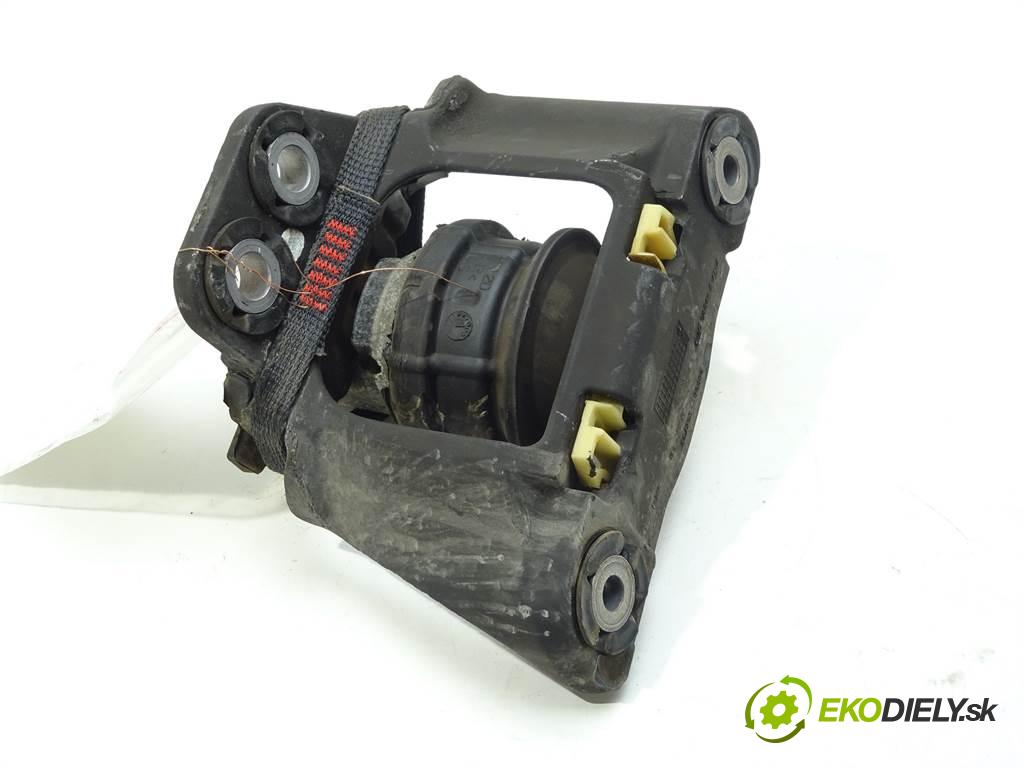 Volvo V90    CROSS COUNTRY 2.0 D5 235KM 16-  AirBag Motor 31480353 (Držiaky motora)