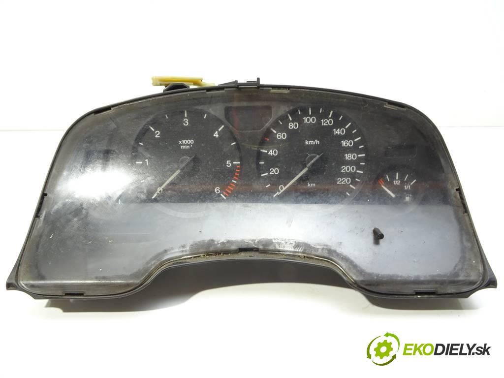 Opel Zafira A  2001 74 kW 2.0DI 82KM 99-05 2000 Prístrojovka 09228757 (Prístrojové dosky, displeje)