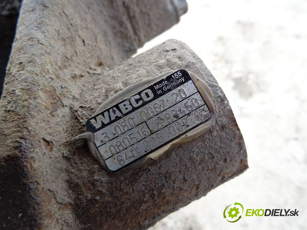 . .    .  Brzdič strmeň ľavy 3080006720