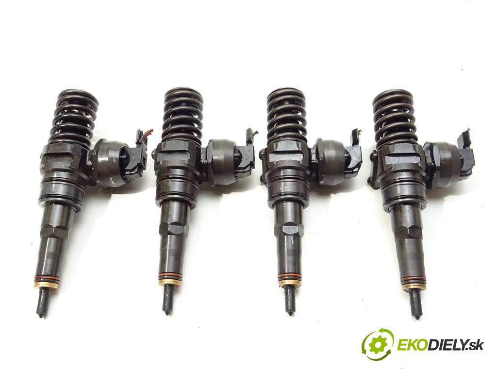 Volkswagen Jetta V  2005 77 kW SEDAN 1.9TDI 105KM 05-11 1900 vstřikovací ventily 038130073AG