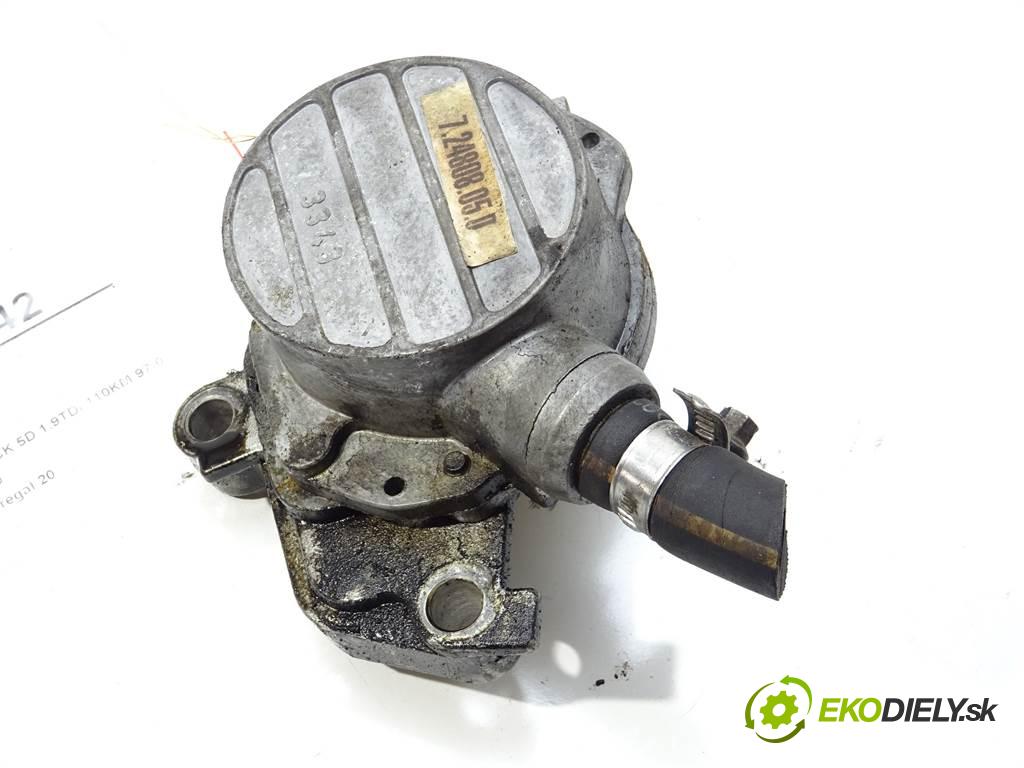 Volkswagen Golf IV  1997  HATCHBACK 5D 1.9TDI 110KM 97-03 1900 Pumpa vákuová 724808050