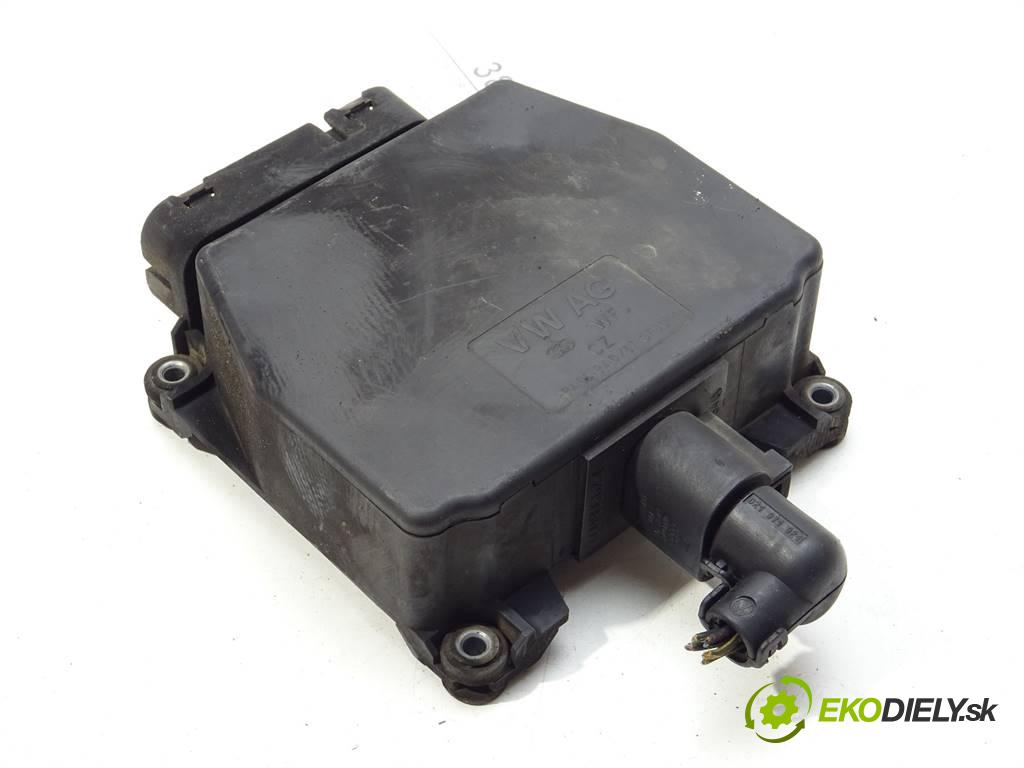 Volkswagen Touran    2.0TDI 136KM 03-15  Ventil magnetický 6Q0906625 (Ostatné)