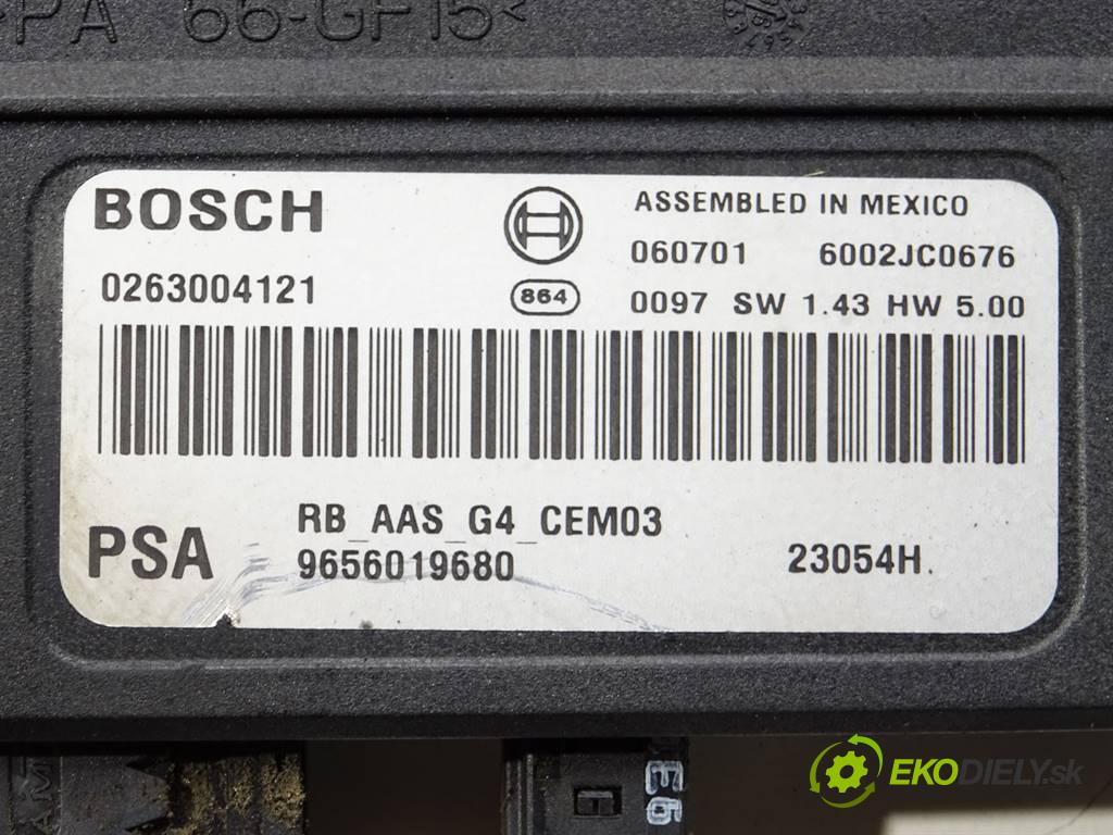 Citroen C4 Picasso    1.6HDI 109KM 06-13  Modul PDC 9656019680 (Ostatné)