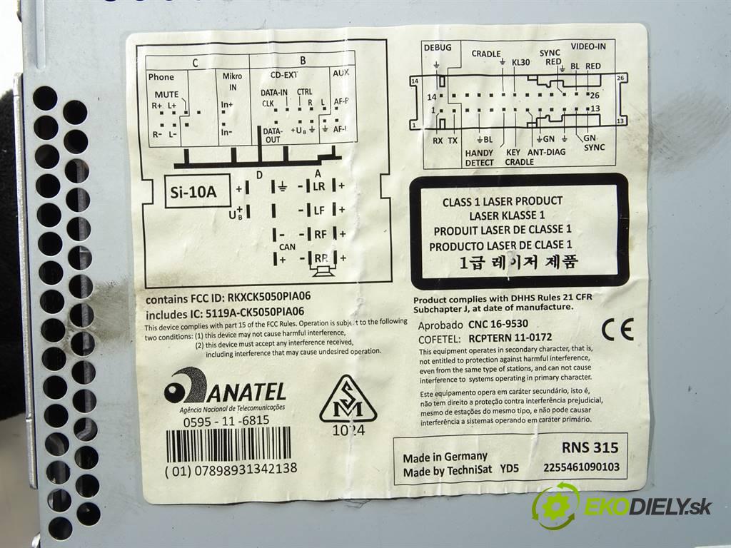 Volkswagen Tiguan I  2014 103 kW LIFT 2.0TDI 140KM 11-16 2000 RADIO 3C8035279Q (Audio zariadenia)