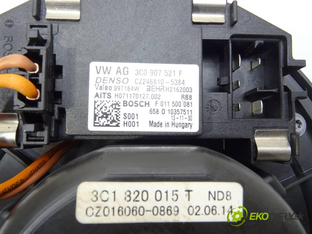 Volkswagen Tiguan I  2014 103 kW LIFT 2.0TDI 140KM 11-16 2000 Ventilátor ventilátor kúrenia 3C1820015T (Ventilátory kúrenia)