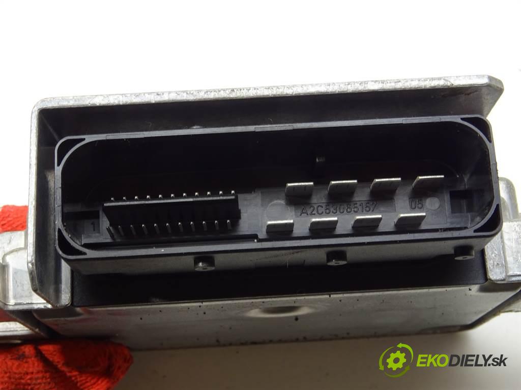 Volkswagen Passat B6    SEDAN 4D 2.0TDI 140KM 05-10  Modul brzdy ručnej brzdy 3C0907801B