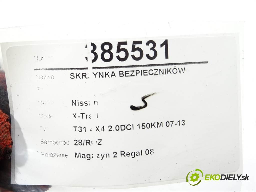 NISSAN X-TRAIL II (T31) 2007 - 2018    2.0 dCi 4x4 110 kW [150 KM] olej napędowy 2007 - 2013  skříňka poistková  (Pojistkové skříňky)