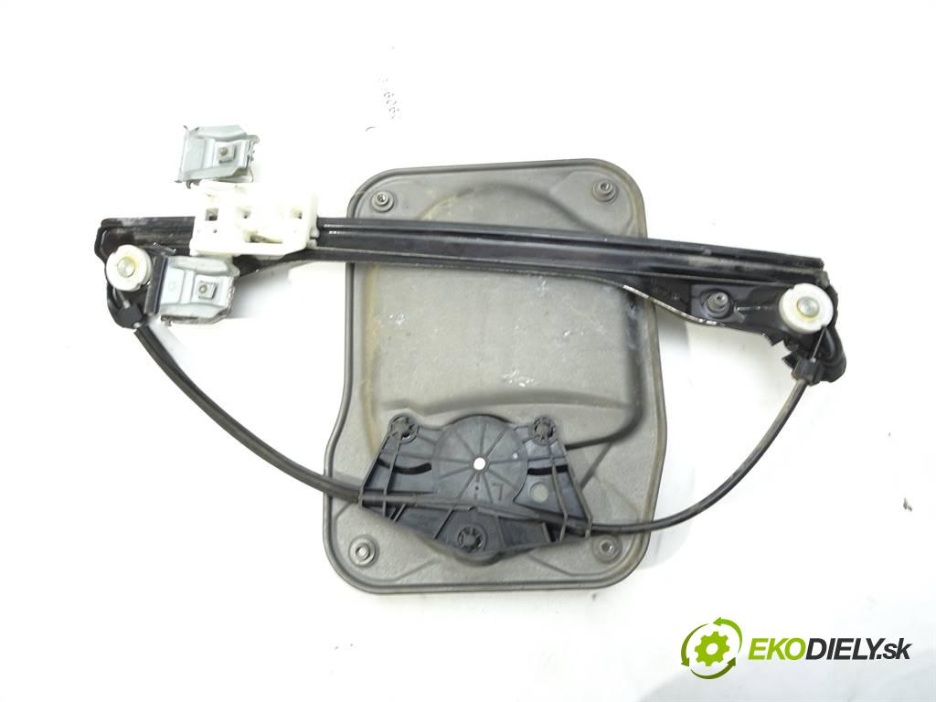 Skoda Fabia II  2011 55 kW KOMBI 5D 1.6TDI 75KM 06-14 1600 mechanismus okna přední část levý 6R0959801M