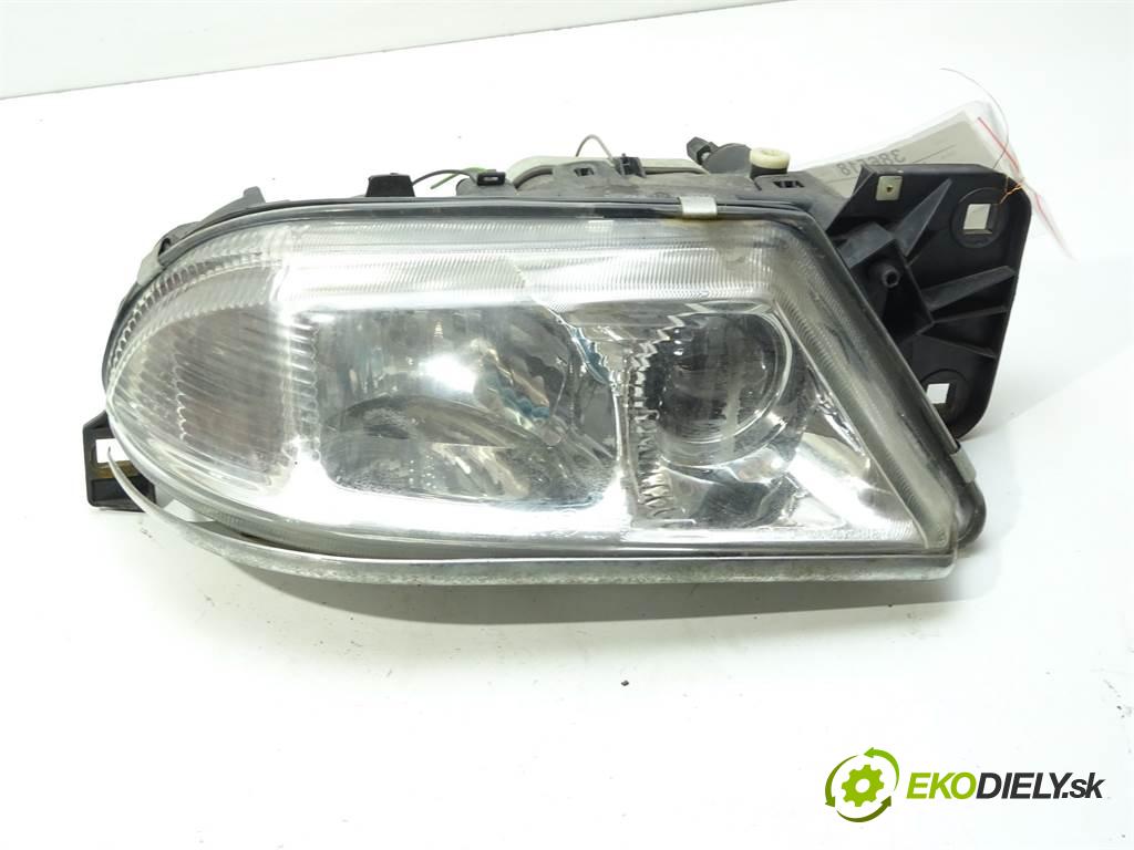 Alfa Romeo 166  2001  SEDAN 4D 2.4JTD 140KM 98-03 2400 Svetlomet pravy  (Pravé)