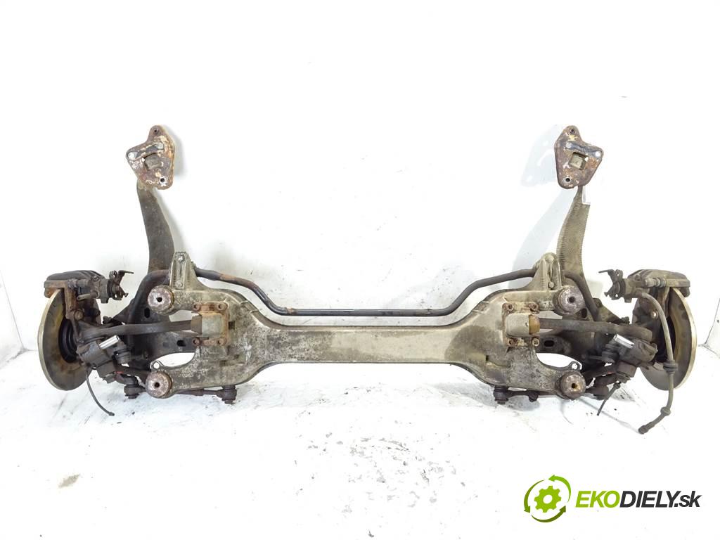 Alfa Romeo 166  2001  SEDAN 4D 2.4JTD 140KM 98-03 2400 zadní část výztuha 