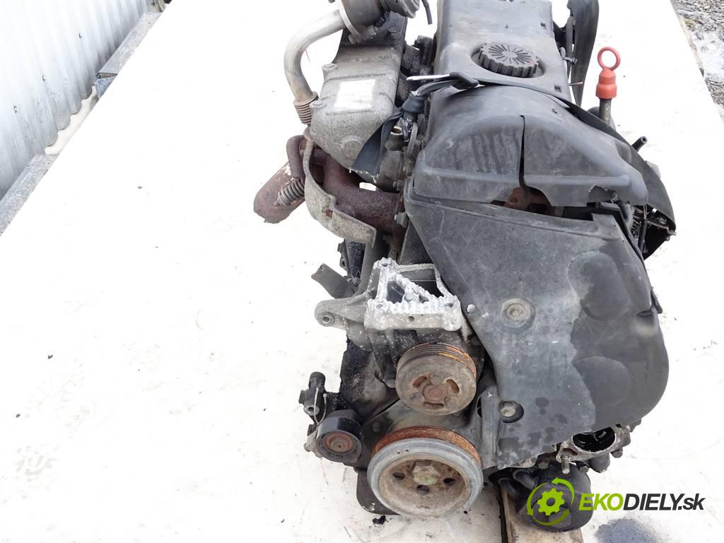 Renault Master II    2.5D 00r 59kW 80KM   motor 8140.67 (Motory (kompletní))