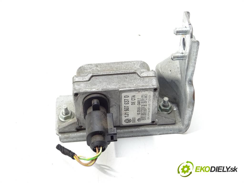 Volkswagen Golf IV    KOMBI 5D 1.9TDI 101KM 97-03  snímač ESP 1J0907655A
