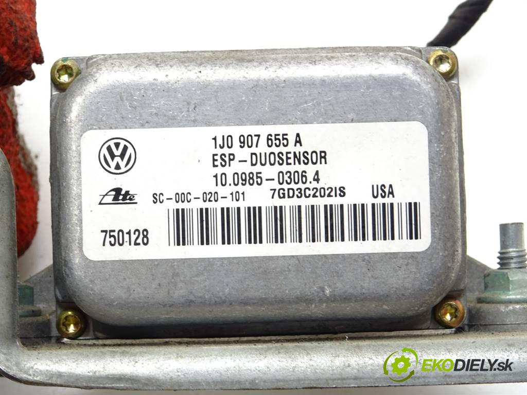 Volkswagen Golf IV    KOMBI 5D 1.9TDI 101KM 97-03  snímač ESP 1J0907655A