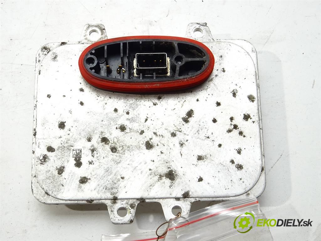 BMW 7 E65    SEDAN 3.0D 211KM 01-08  Menič XENON 6907488 (Riadiace jednotky xenónu)