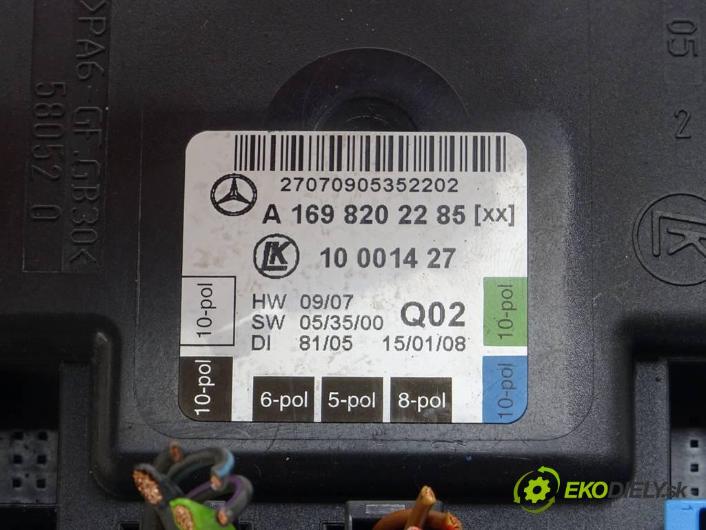Mercedes-Benz B W245    2.0CDI 140KM 05-11  Modul Riadiaca jednotka Dvere A1698202285 (Riadiace jednotky centrálneho zámku)