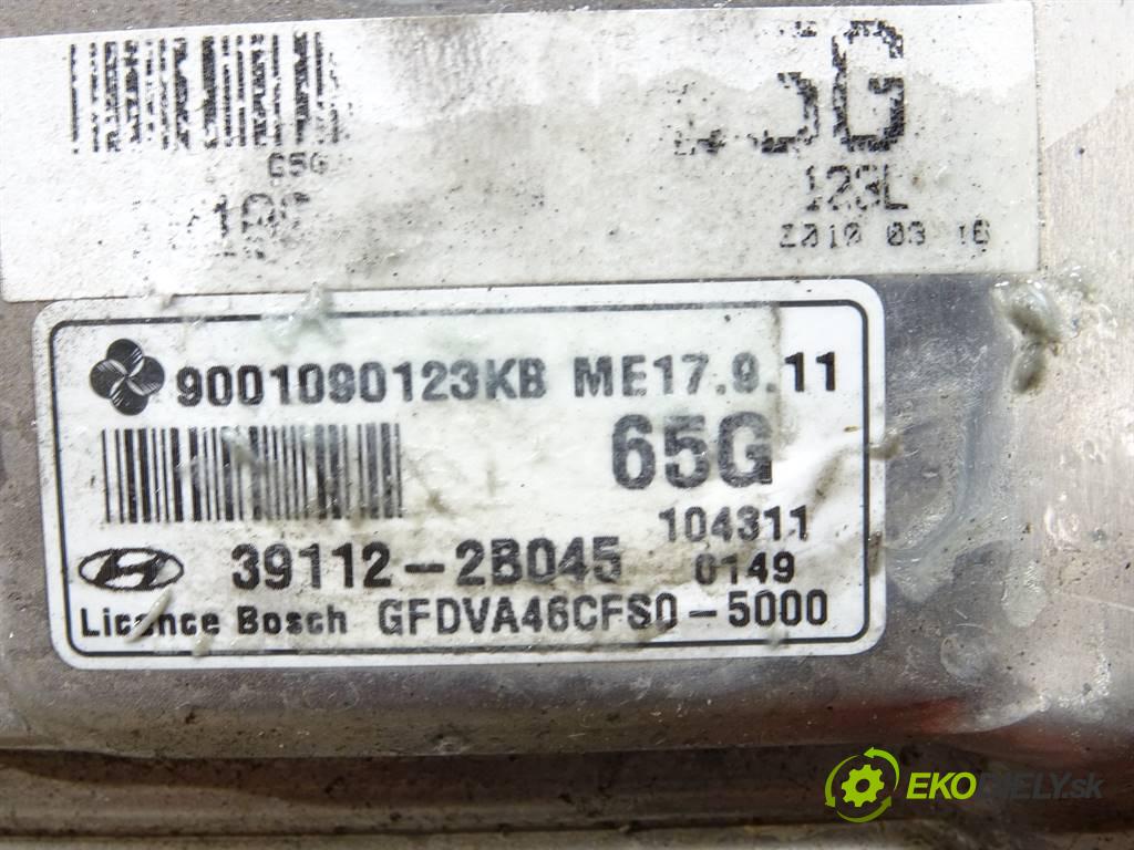 Hyundai i30 LIFT  2010 92,7 HATCHBACK 5D 1.6B 126KM 07-12 1600 riadiaca jednotka Motor 39112-2B045 (Riadiace jednotky)
