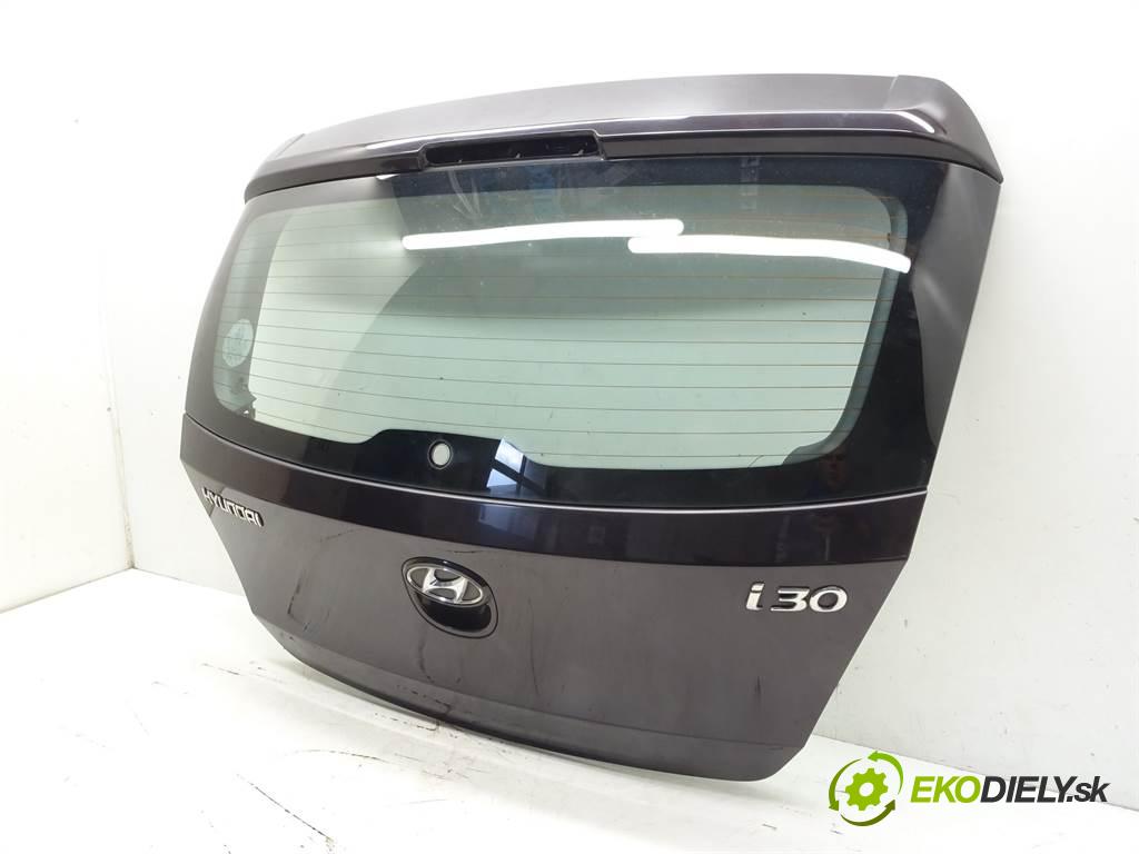 Hyundai i30 LIFT  2010 92,7 HATCHBACK 5D 1.6B 126KM 07-12 1600 zadná kapota  (Zadné kapoty)
