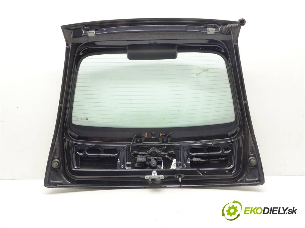 Opel Corsa C  2005 44 kW HATCHBACK 3D 1.0B 60KM 00-06 1000 zadní část kapota  (Zadní kapoty)