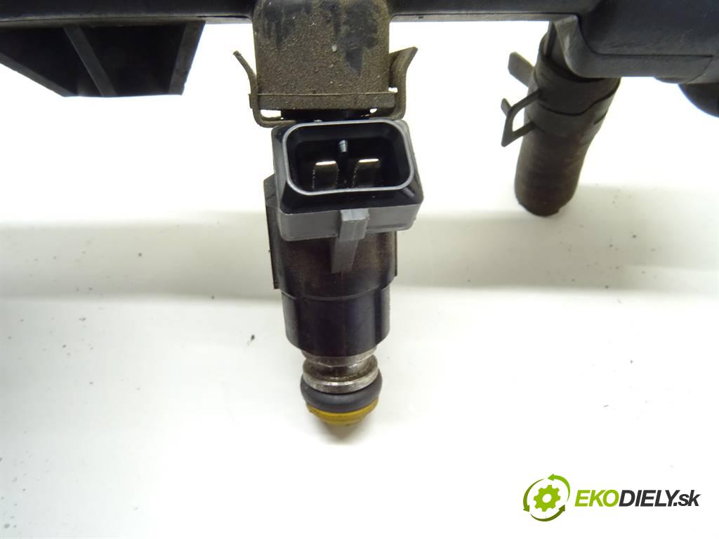 Volkswagen Lupo  1999 37 kW 1.0B 50KM 98-05 1000 Lišta vstrekovacia Vstrekovacie ventily 030133319L (Vstrekovacie lišty)