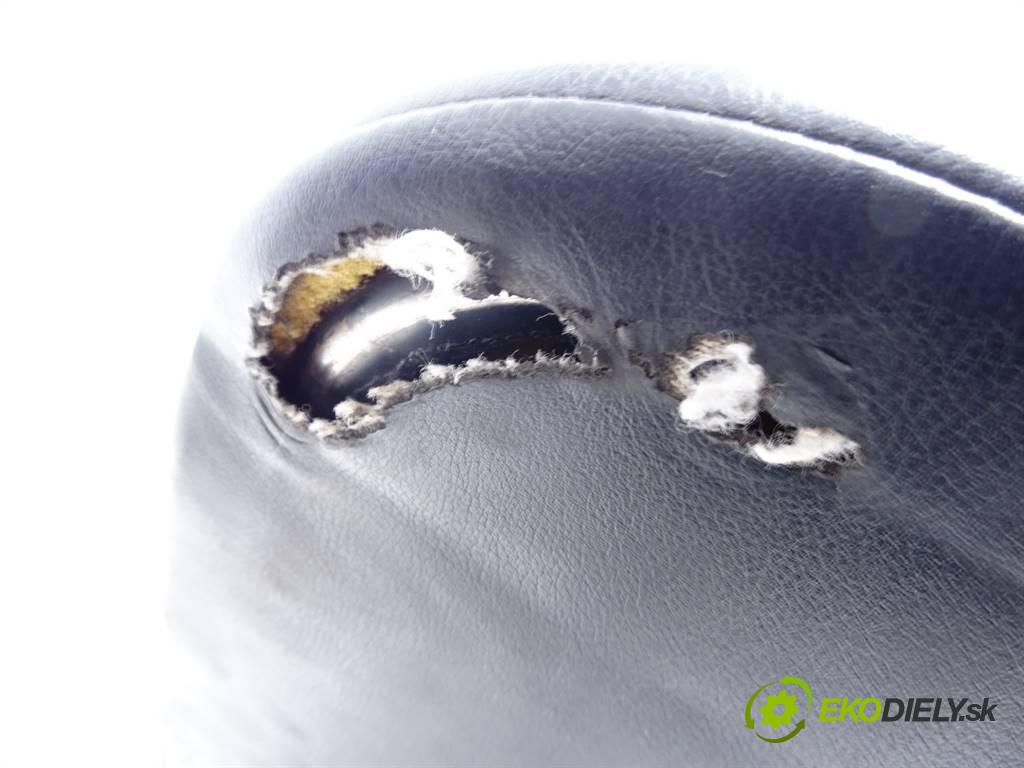 STEYR 91-Serie 1978-1986    91  Sedadlo ľavy  (Sedačky, sedadlá)