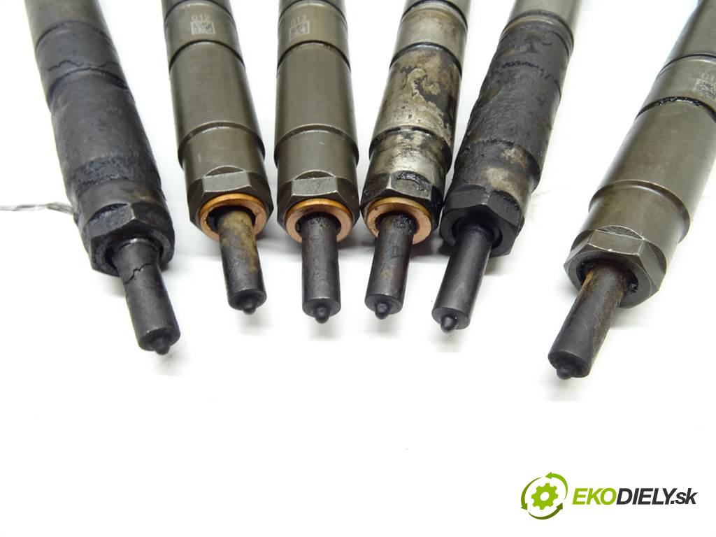 Audi A6 C6  2006 132 kW KOMBI 2.7TDI 180KM 04-08 2700 vstřikovací ventily 059130277AC