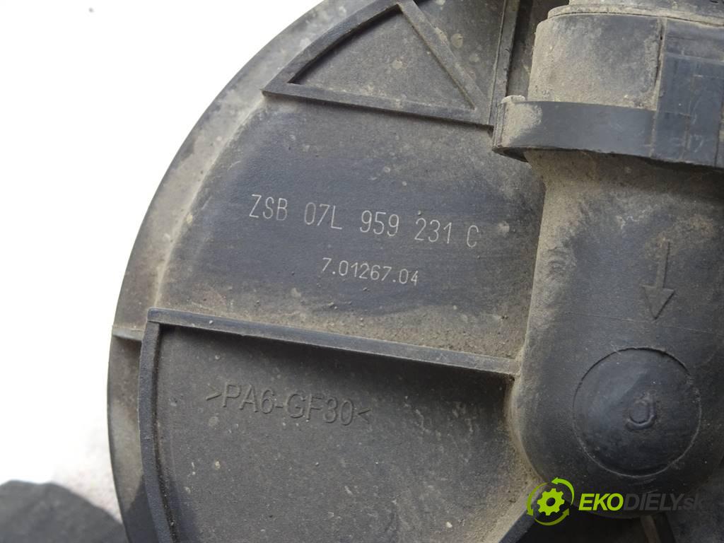 Audi A8 D3    QUATTRO SEDAN 4D 4.2FSI V8 350KM 02-09  Pumpa vzduchu sekundárneho 07L959253B (Ostatné)