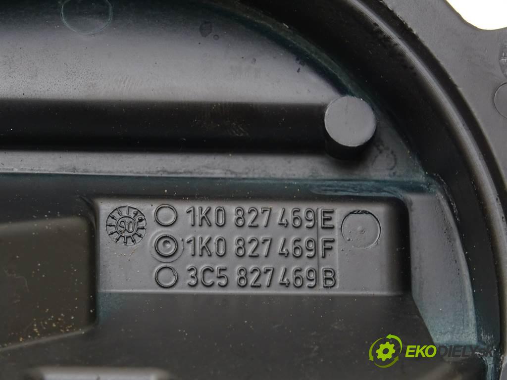 Volkswagen Golf V  2007 77 kW HATCHBACK 3D 4MOTION 1.9TDI 105KM 03-09 1900 klika zadní část dveří 1K0827469F