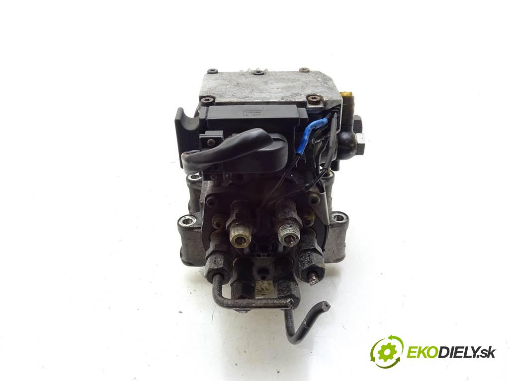 Audi A6 C5  2001 114 kW KOMBI 5D 2.5TDI 155KM 97-04 2500 Pumpa vstrekovacia 0470506030 059130106J (Vstrekovacie čerpadlá)