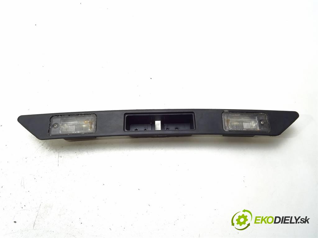 Audi A3 8P  2010 118 kW LIFT HATCHBACK 3D 1.8TFSI 160KM 08-13 1800 Lišta dverí zad 8P4827574 (Lišty)