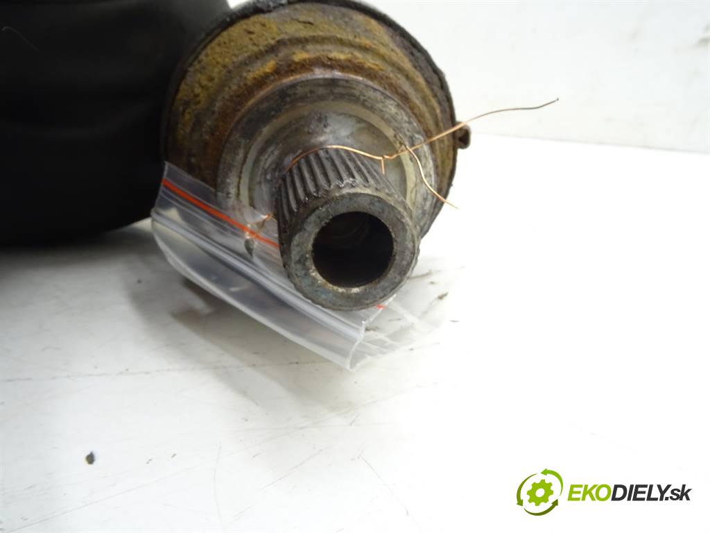 Audi A3 8P  2010 118 kW LIFT HATCHBACK 3D 1.8TFSI 160KM 08-13 1800 Poloos pravá 1K0407272QS (Poloosy)