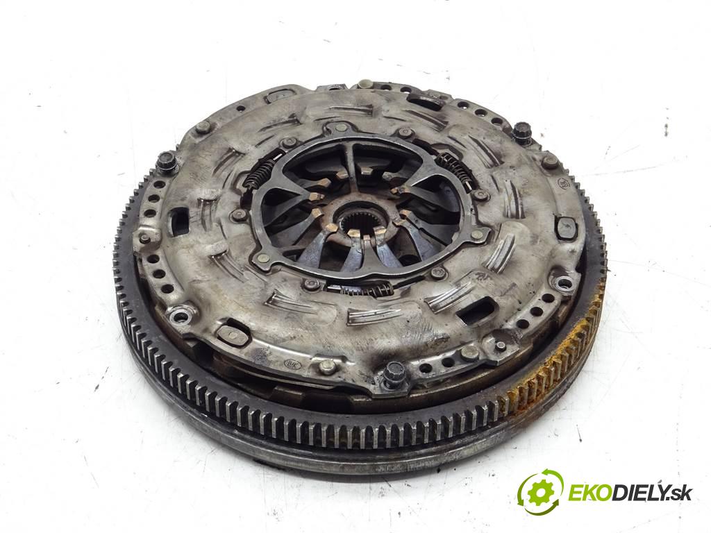 Audi A3 8P  2010 118 kW LIFT HATCHBACK 3D 1.8TFSI 160KM 08-13 1800 Spojková sada (bez ložiska) komplet 06J141031E (Kompletné sady (bez ložiska))