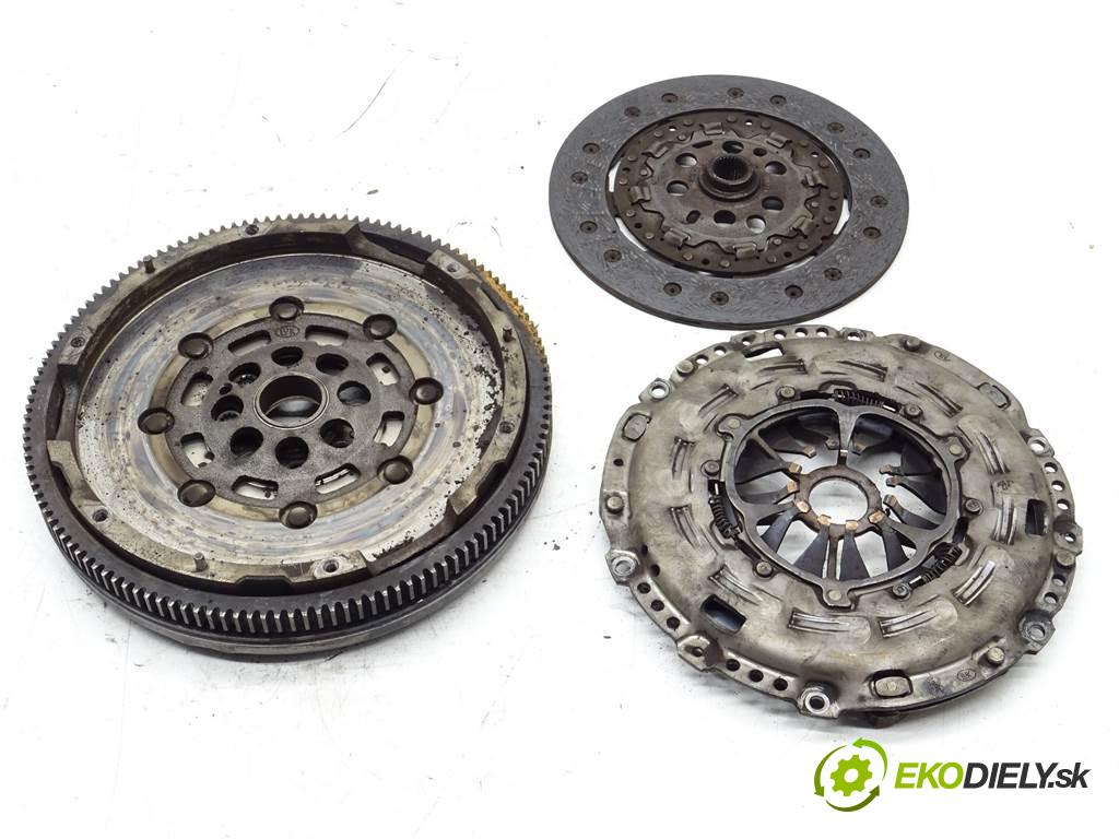 Audi A3 8P  2010 118 kW LIFT HATCHBACK 3D 1.8TFSI 160KM 08-13 1800 Spojková sada (bez ložiska) komplet 06J141031E (Kompletné sady (bez ložiska))