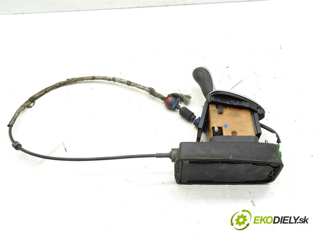 Citroen C5  2001 152 kW HATCHBACK 5D 3.0B V6 207KM 01-04 3000 Kulisa 9642800680 (Rýchlostné páky / kulisy)