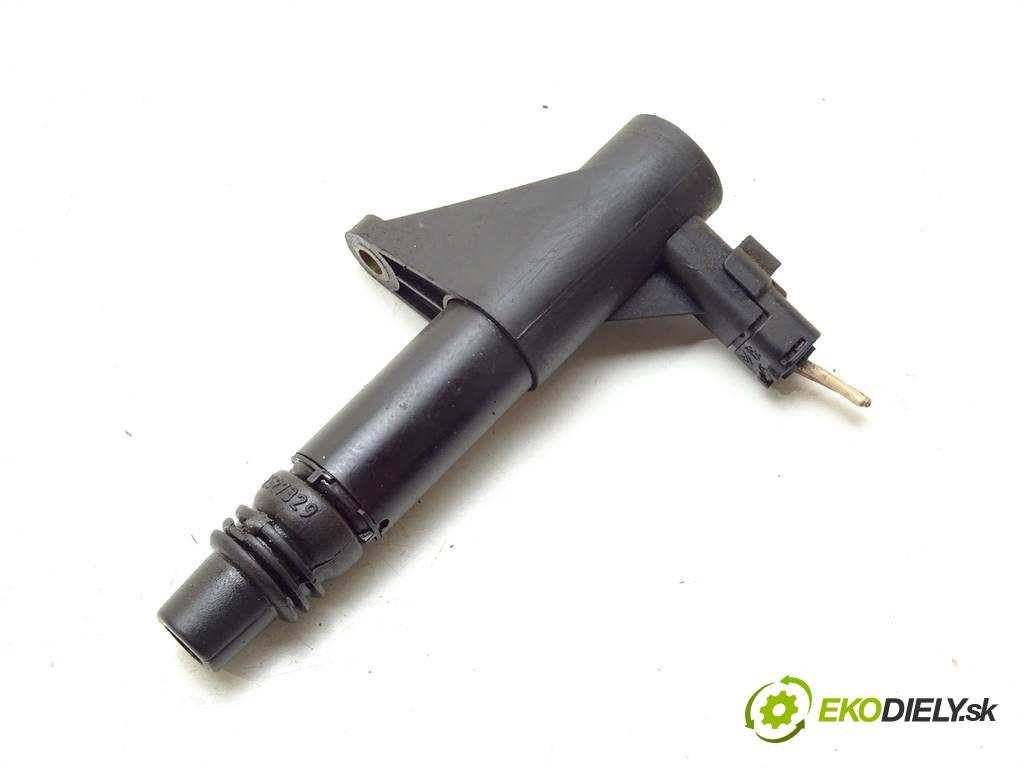 Citroen C5    HATCHBACK 5D 3.0B V6 207KM 01-04  Cievka zapaľovacia  (Zapaľovacie cievky, moduly)