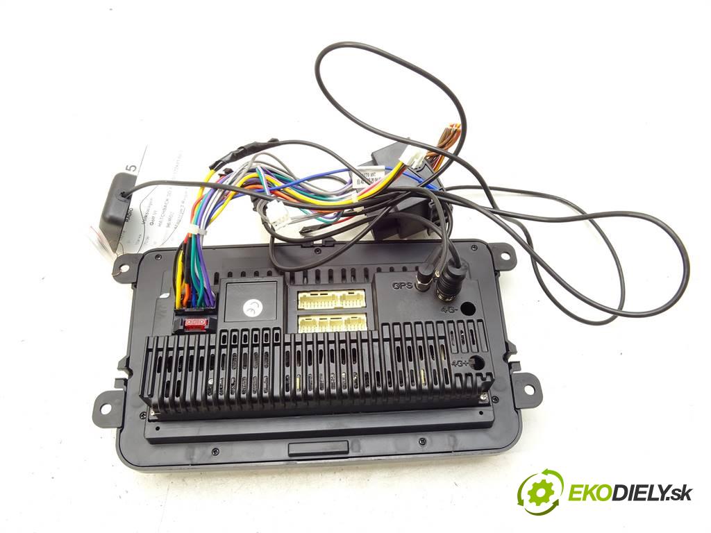 Volkswagen Golf VI  2009 90 kW HATCHBACK 3D 1.4TSI 122KM 08-13 1400 RADIO Navigácia  (Audio zariadenia)