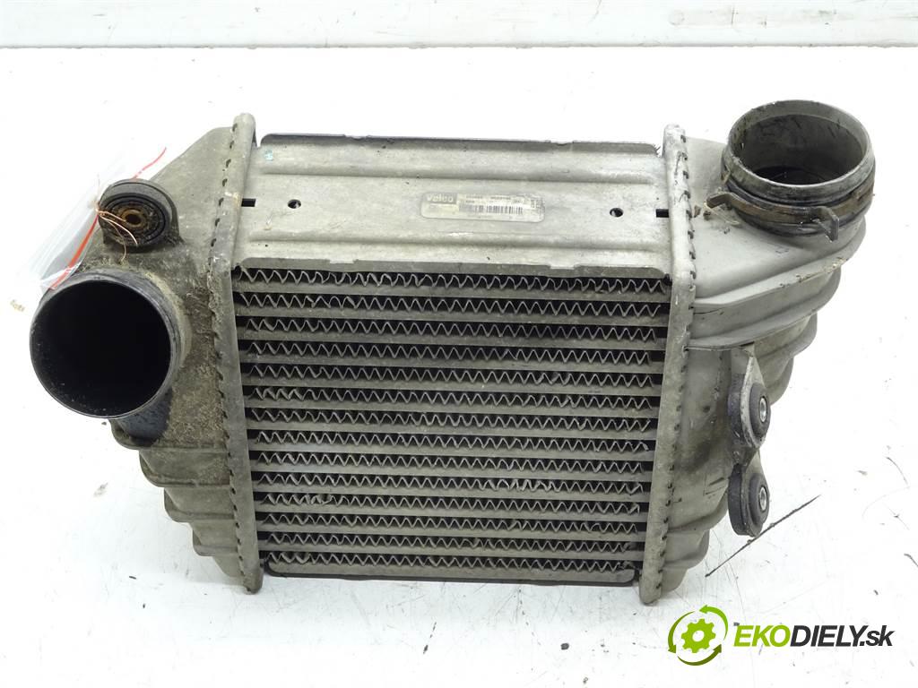 Skoda Octavia I  1998 81 kW LIFTBACK 5D 1.9TDI 90KM 96-00 1900 intercooler 1J0145805D (Intercoolery (chladiče nasávaného vzduchu))