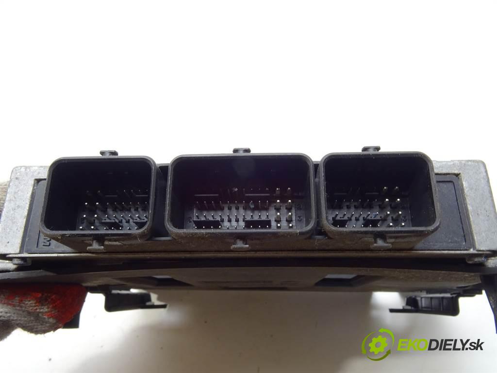 Peugeot 407  2004 85 kW SEDAN 4D 1.8B 116KM 04-11 1800 riadiaca jednotka Motor 9654131380 (Riadiace jednotky)