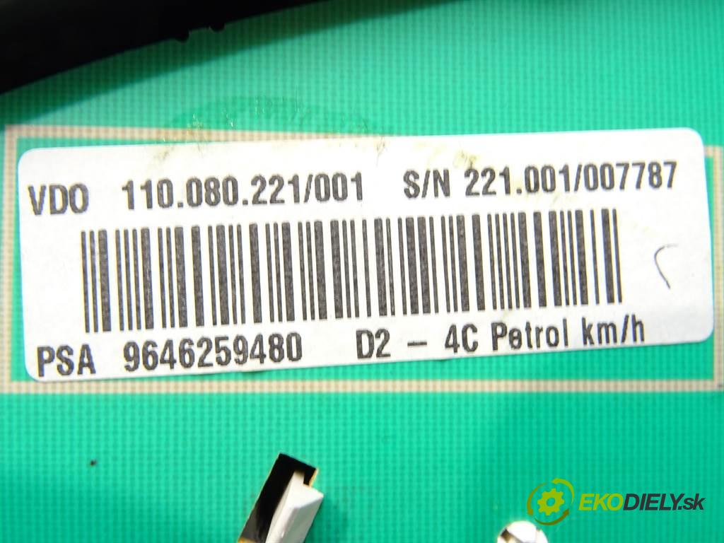 Peugeot 407  2004 85 kW SEDAN 4D 1.8B 116KM 04-11 1800 Prístrojovka 9646259480 (Prístrojové dosky, displeje)